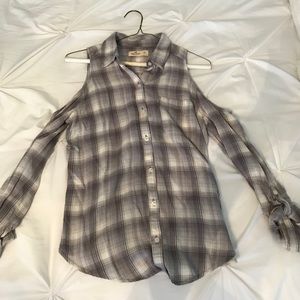 Hollister Cut-Out Flannel